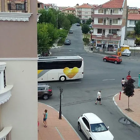 Apartment Mellia Park