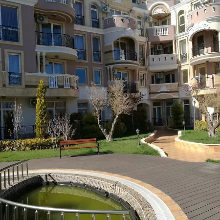 Apartment Mellia Park *